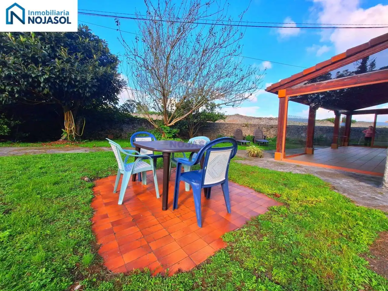 Terrace of Detached homes for rent in Noja  with Heating, Private garden and Furnished