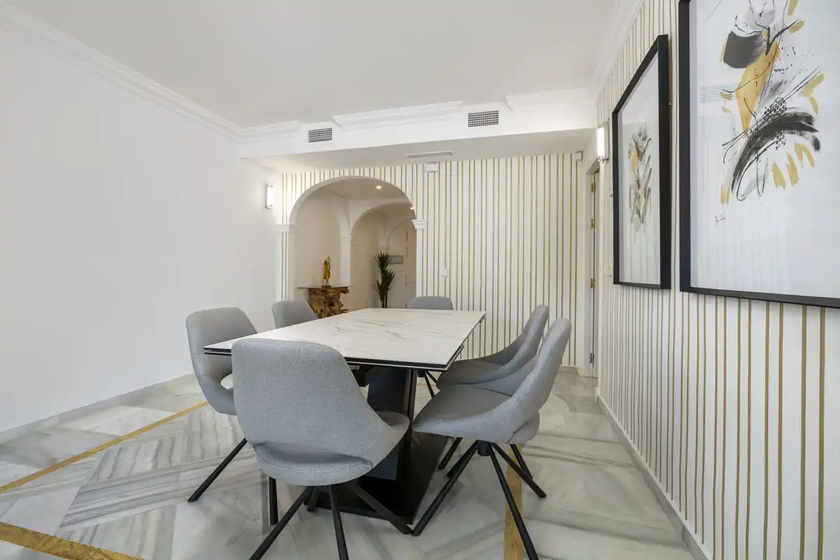 Apartament amb terrassa en venda a Nueva Andalucía, imagen 4
