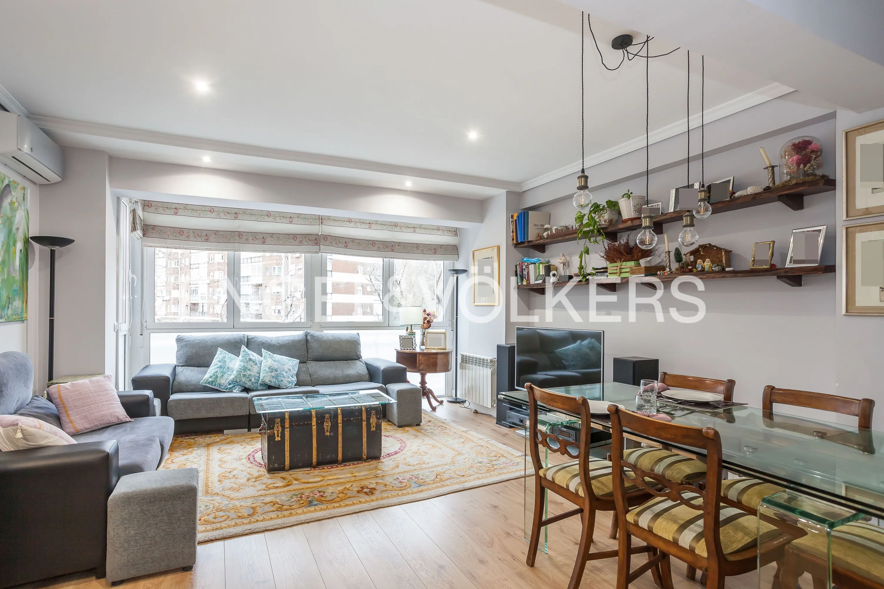 Sala d'estar de Pis de lloguer en  Madrid Capital amb Aire condicionat, Calefacció i Traster