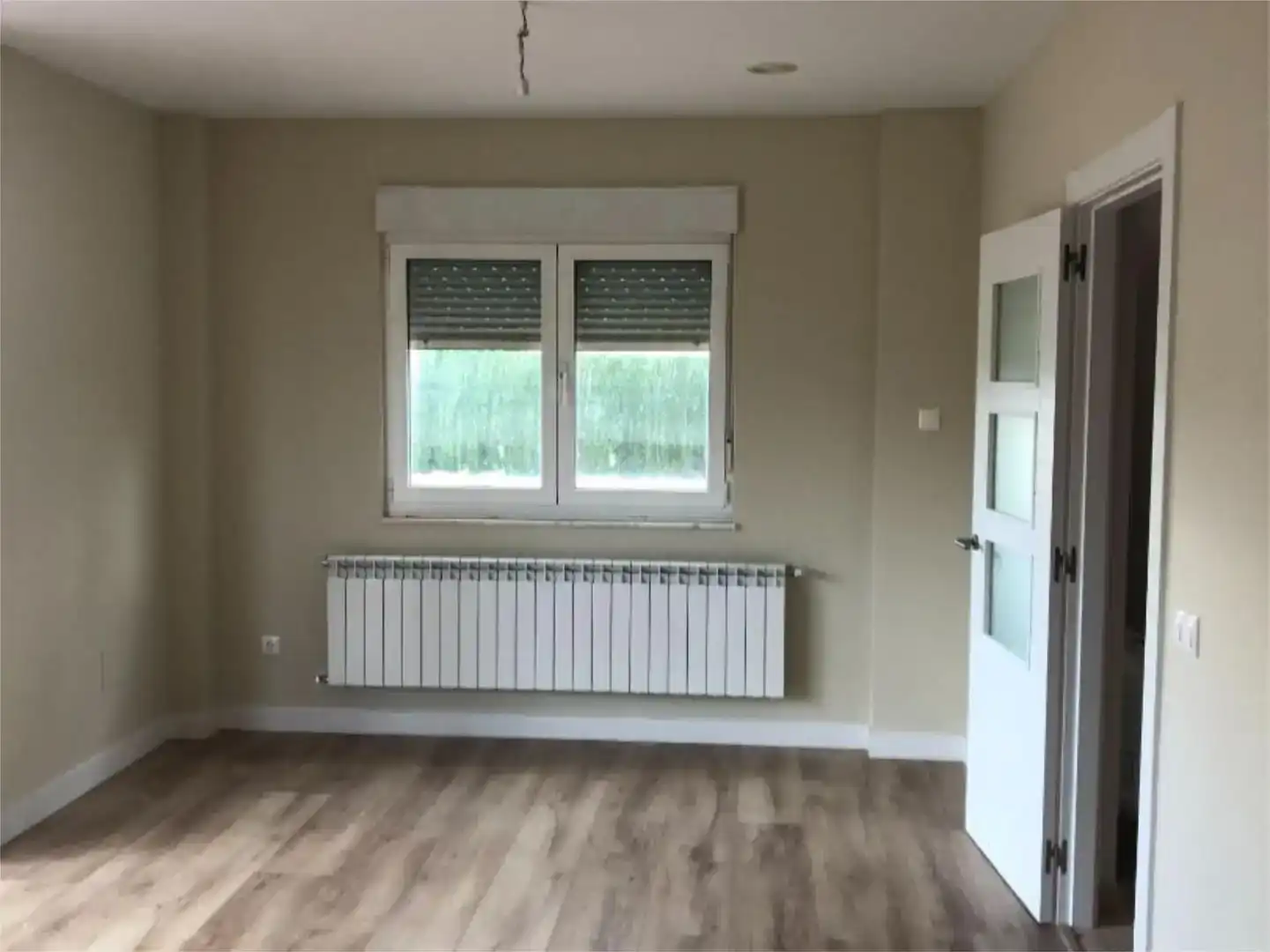 Dormitori de Pis en venda en Ribadeo amb Parquet, Traster i Balcó