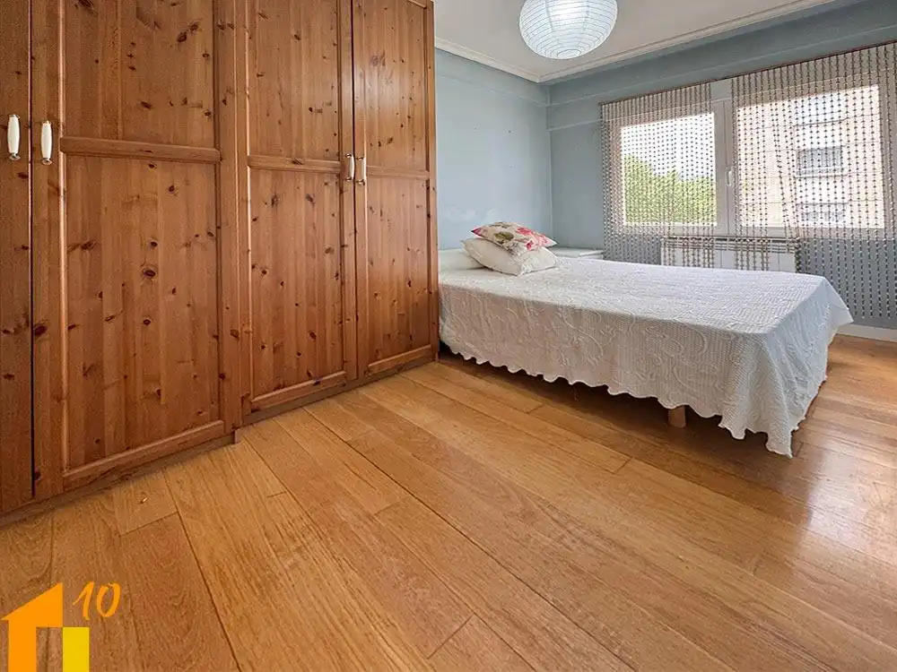 Piso en venta en Avenida Avenida Arlanzón, Villa Pilar