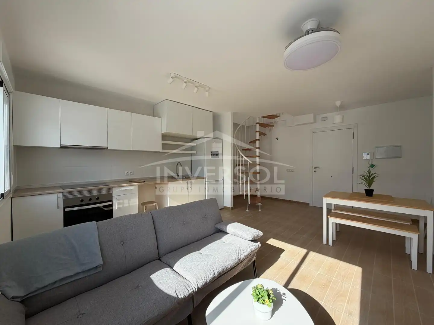 Flat with pool to rent in Avenida Mediterráneo, imagen 4