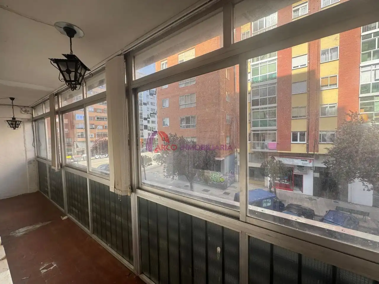 Außenansicht von Wohnung zum Verkauf in Burgos Capital mit Heizung und Terrasse