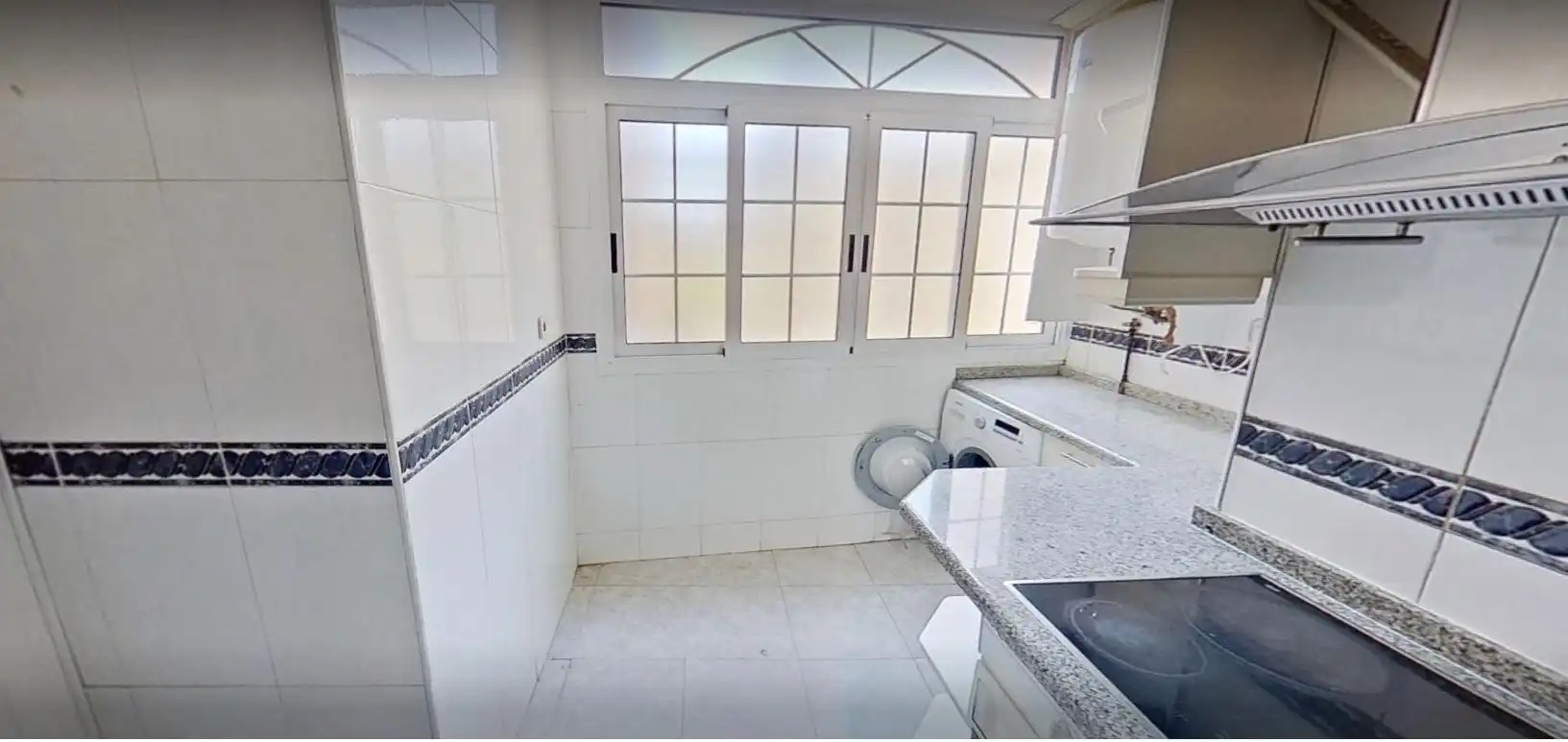 Kitchen of Flat for sale in San Sebastián de los Reyes  with Air Conditioner, Heating and Terrace