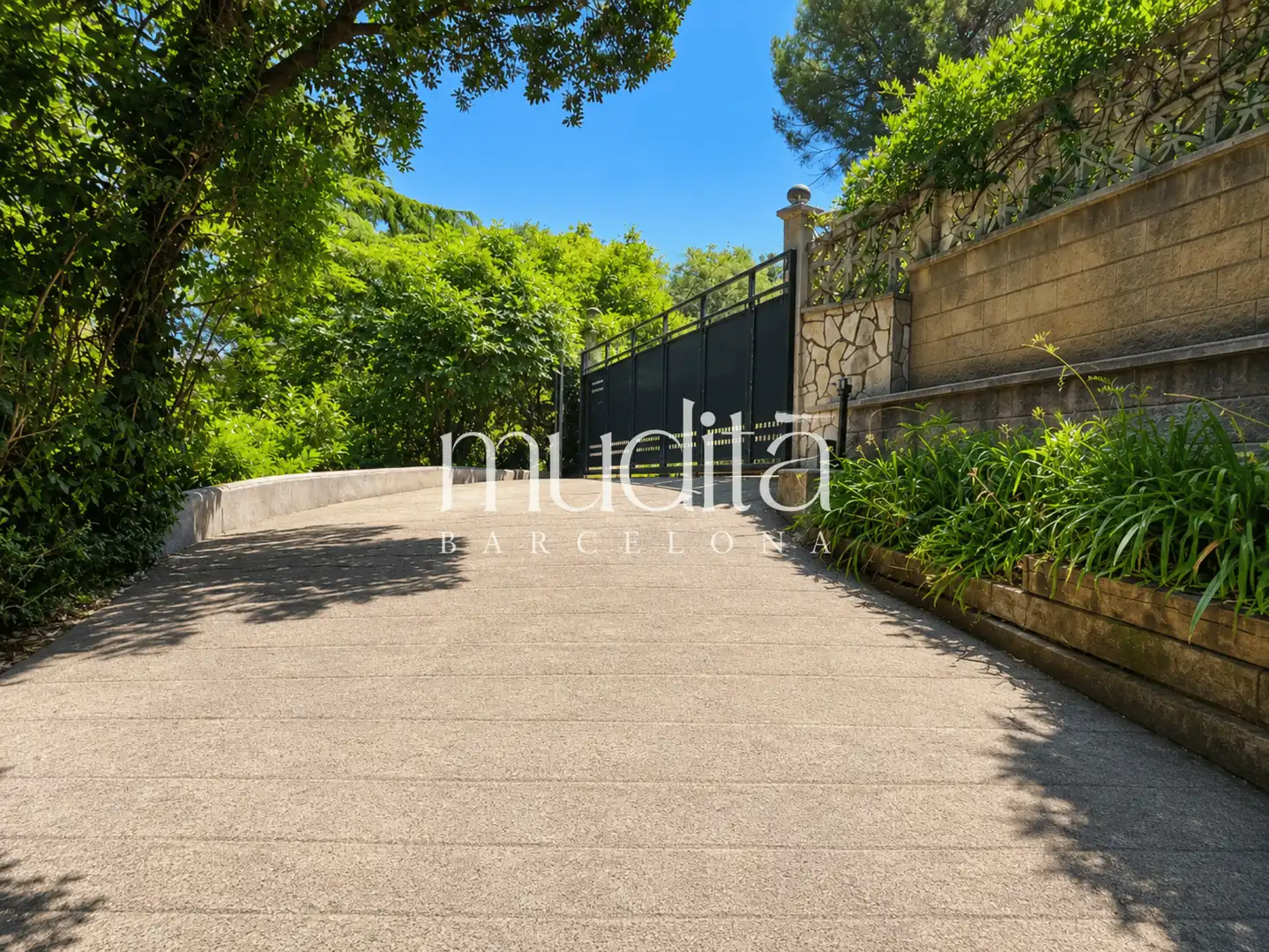 Vista exterior de Casa o chalet en venta en Sant Celoni con Calefacción, Jardín privado y Terraza