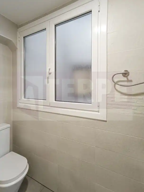 Baño de Piso en venta en Errenteria con Balcón