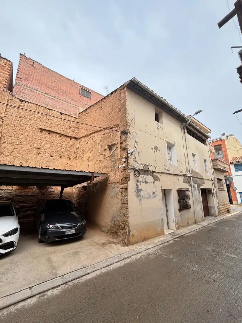 Finca rústica en venda a Plaça de L'església, 1, Alcarràs