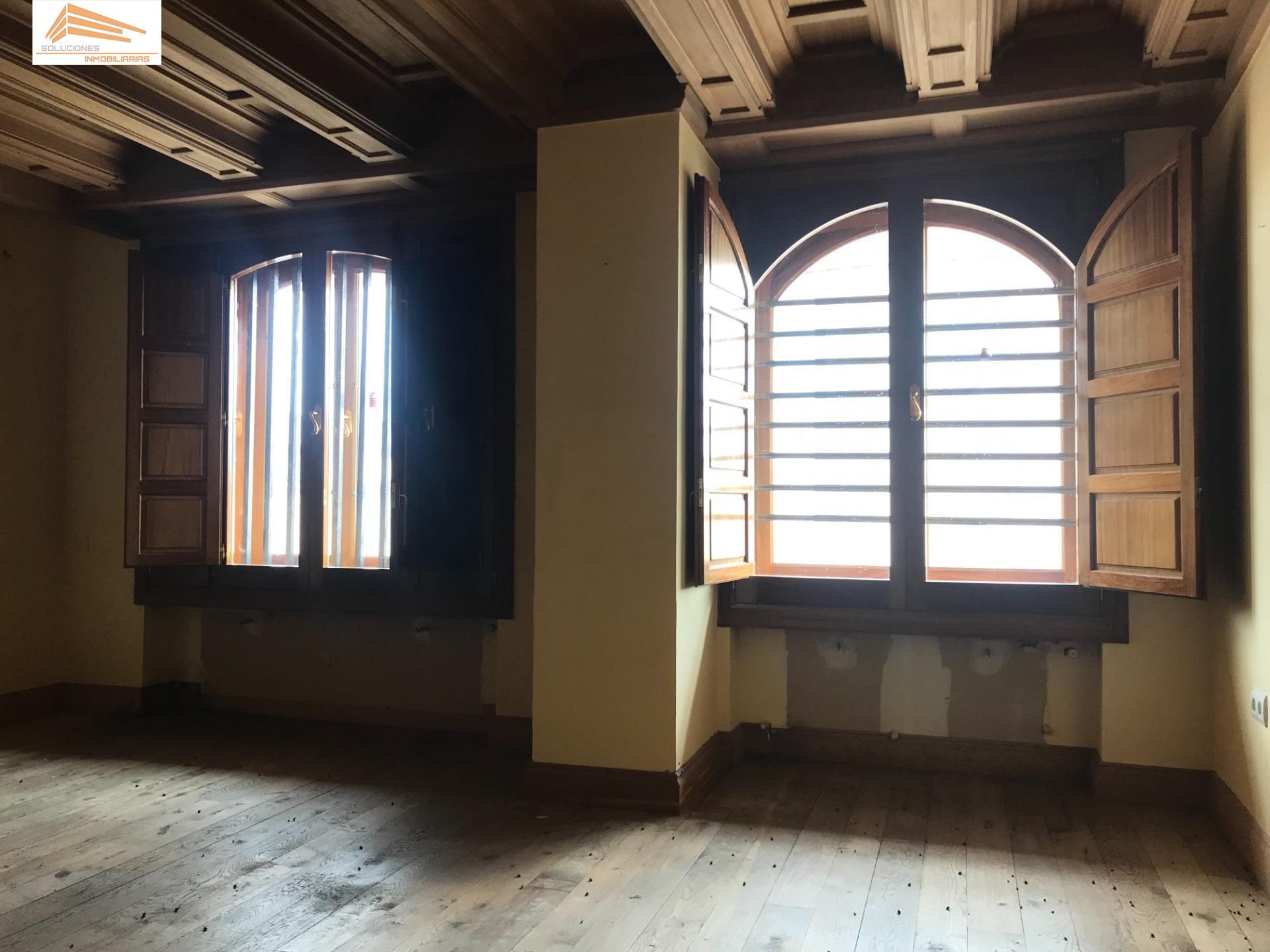 Casa adosada en venda en Pesquera de Duero