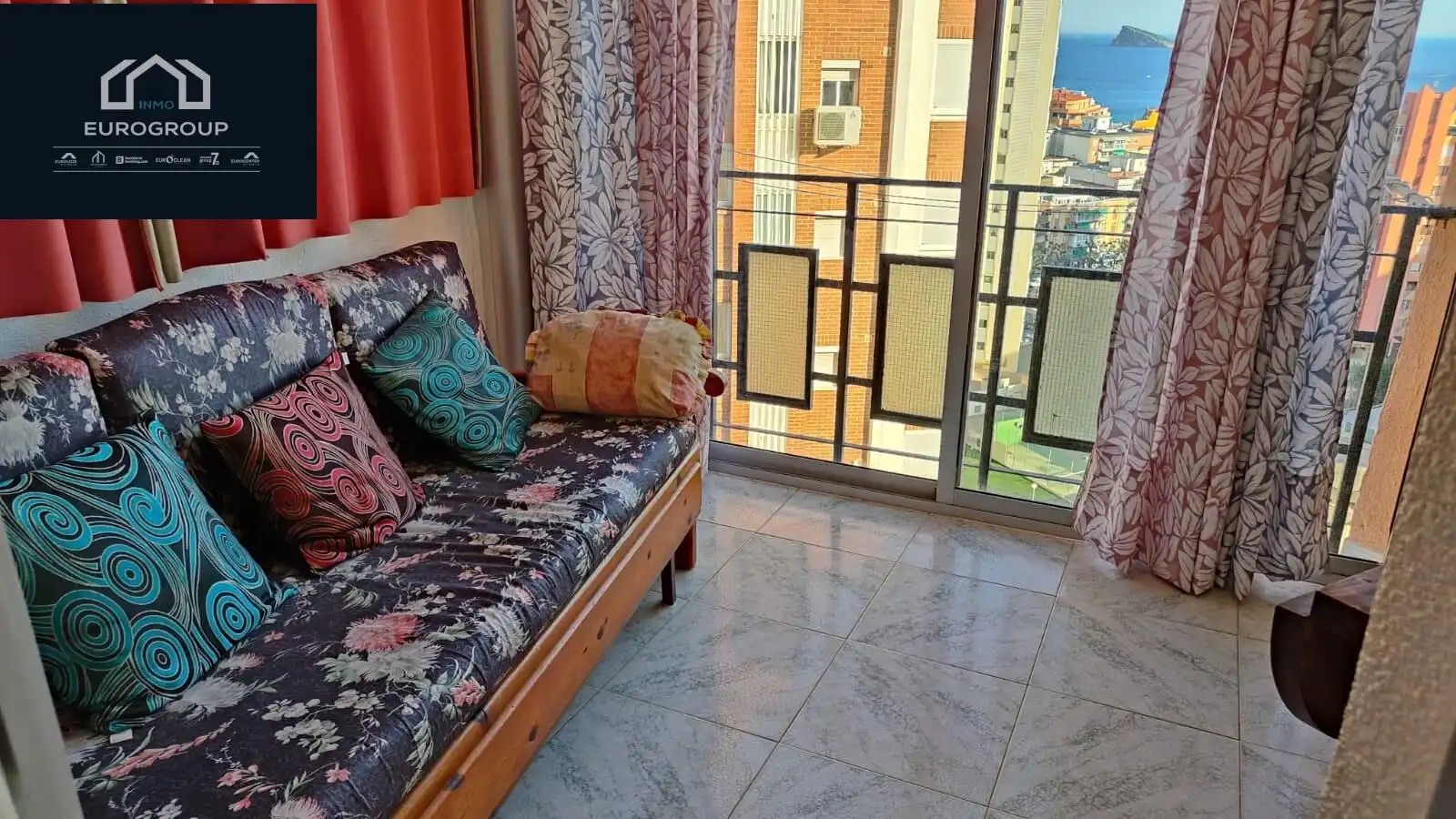 Terrassa de Apartament de lloguer en Benidorm amb Moblat i Piscina comunitària
