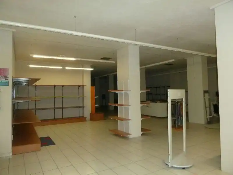Gewerbefläche zum Verkauf in Juan Antonio Fernández, imagen 11
