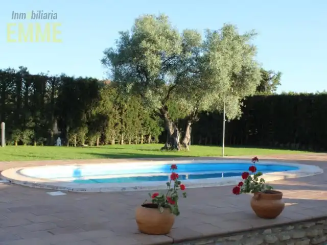 Schwimmbecken von Haus oder Chalet zum Verkauf in Ronda mit Privatgarten, Schwimmbad und Ofen