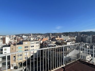 Appartement avec balcon à vendre à Eixample Nord