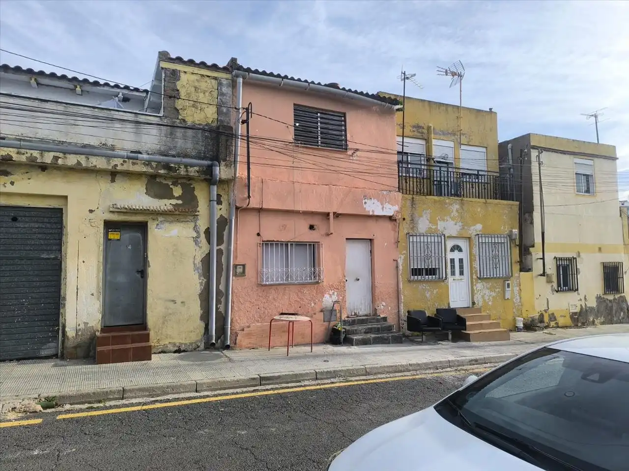Vista exterior de Casa adosada en venta en Reus
