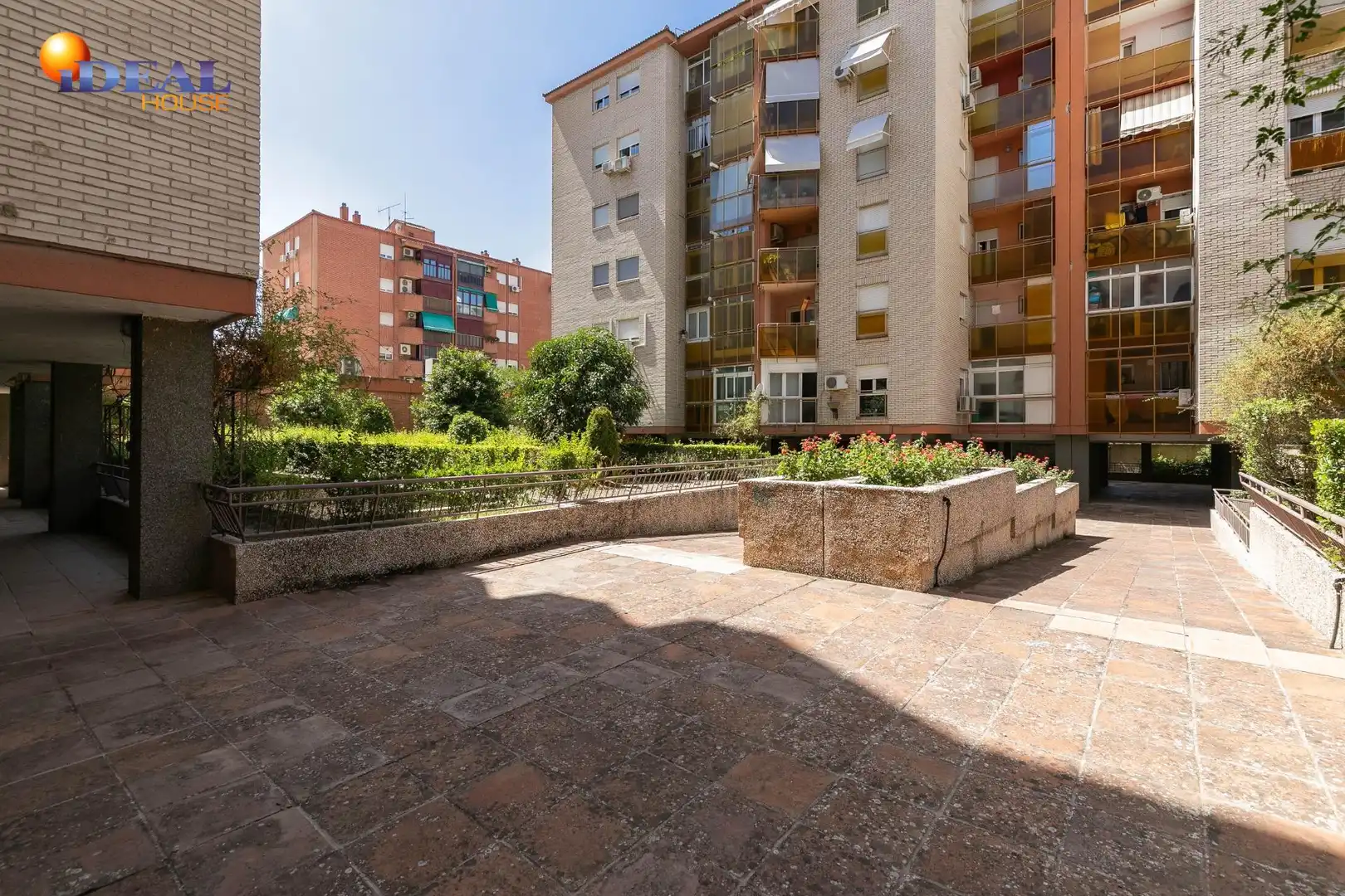 Terrassa de Pis en venda en Granada amb Aire condicionat, Terrassa i Balcó