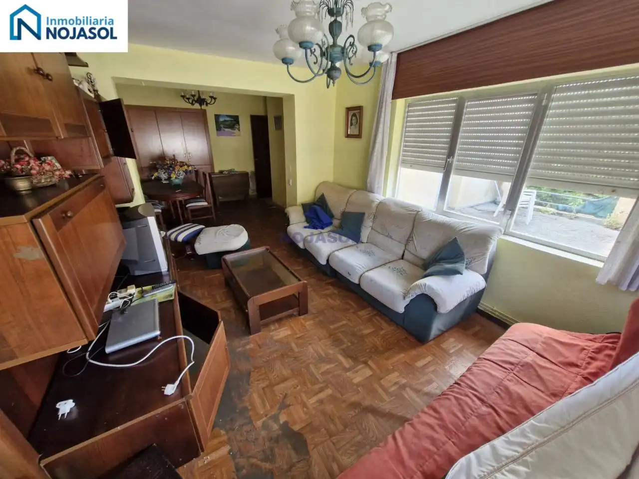 Sala d'estar de Casa o xalet en venda en Arnuero amb Calefacció, Jardí privat i Terrassa
