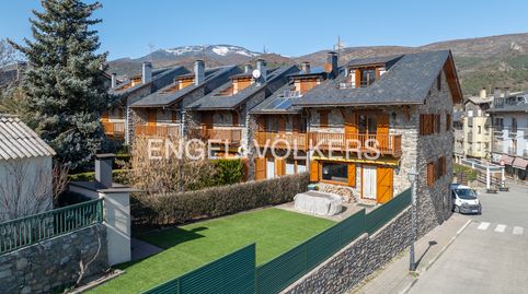 Foto 2 de Casa adosada en venta en Camí Ral, 18, Bellver de Cerdanya, Lleida