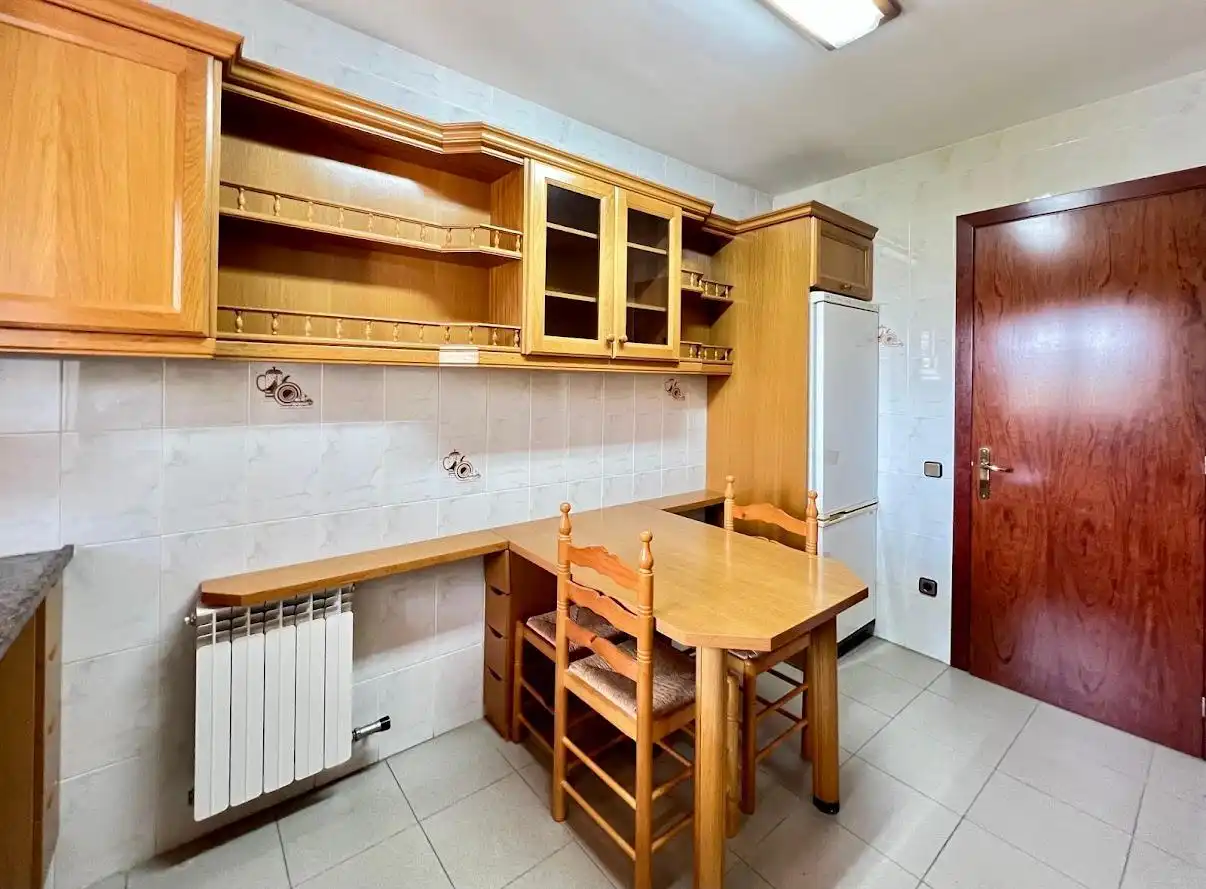 Cuina de Casa o xalet en venda en Castellnou de Bages amb Jardí privat, Terrassa i Traster