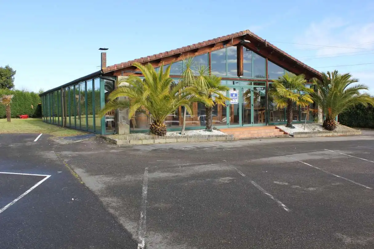 Business premises for sale in Viella - Granda - Meres, imagen 5
