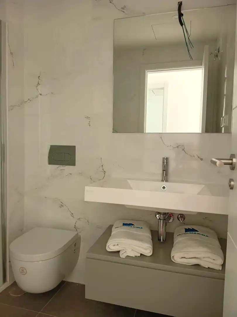 Apartamento con piscina en venta en Martínez Catena, imagen 31