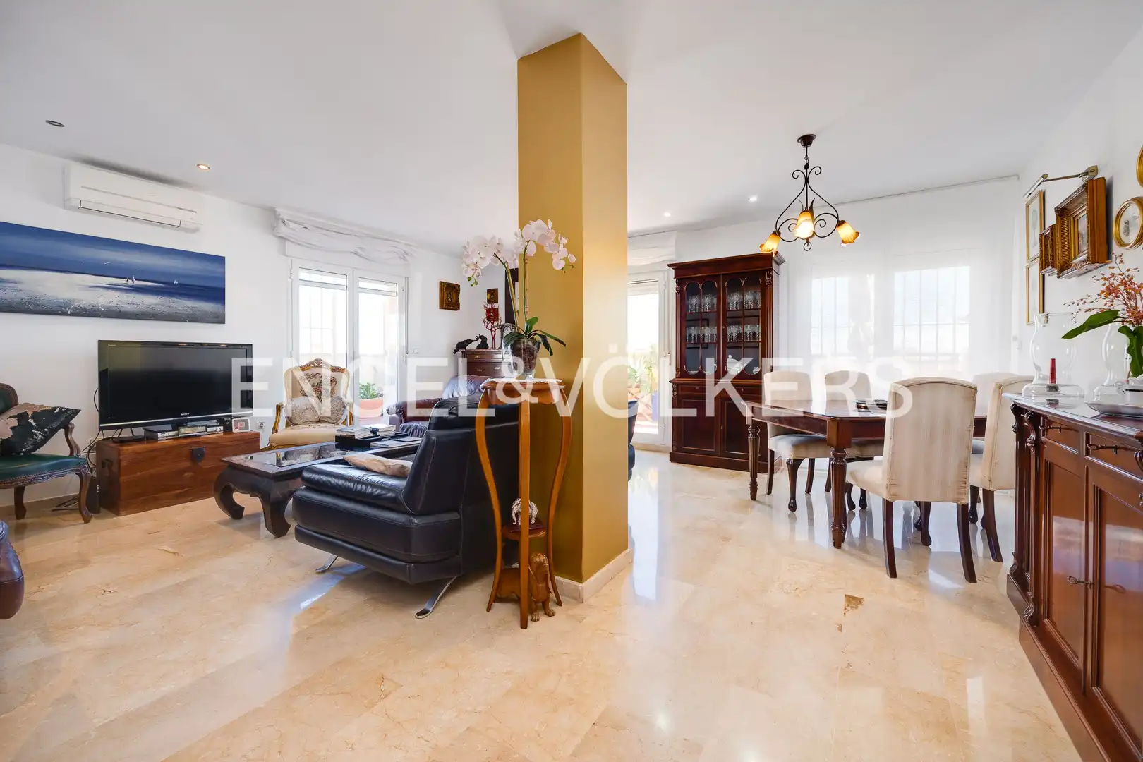 Sala de estar de Ático en venta en Torrevieja con Aire acondicionado, Calefacción y Terraza