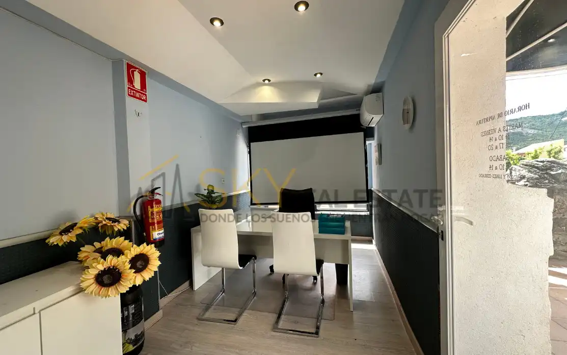 Buildings for sale in Bustarviejo