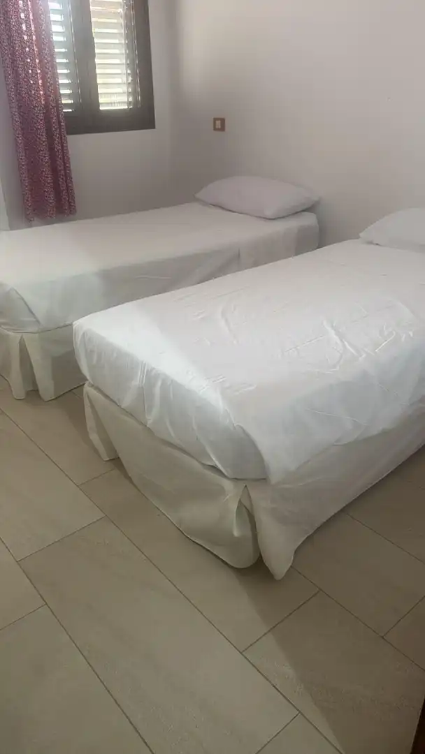 Habitación de Piso de alquiler en Telde con Terraza y Amueblado