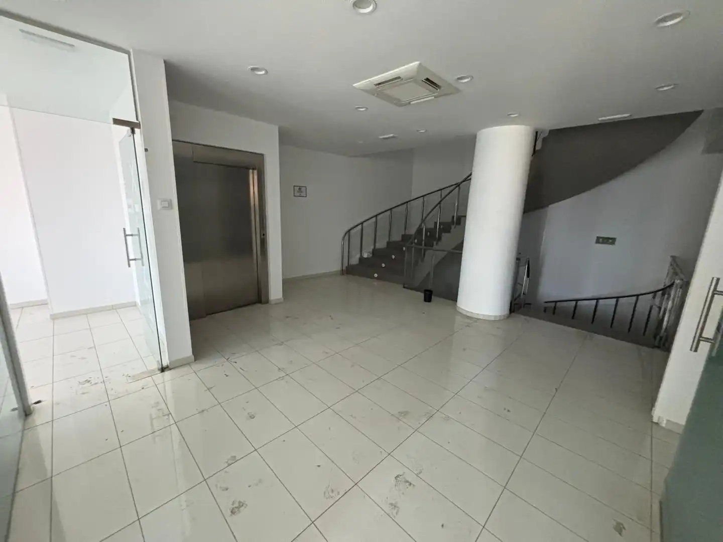 Local comercial en venda a Úbeda, imagen 9