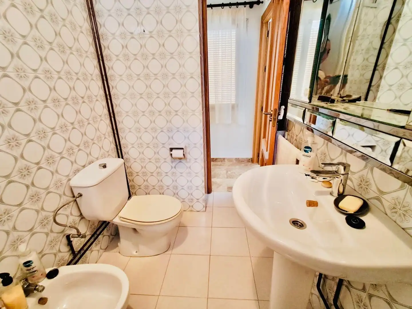Baño de Piso en venta en Águilas con Terraza y Amueblado