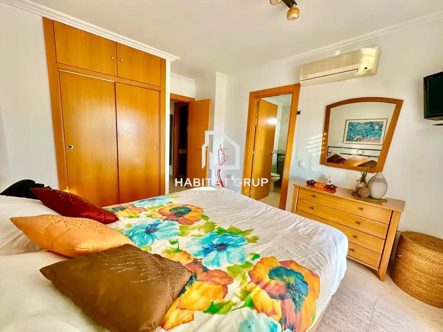 Detached homes for sale in Ses Figueretes - Platja d'en Bossa - Cas Serres