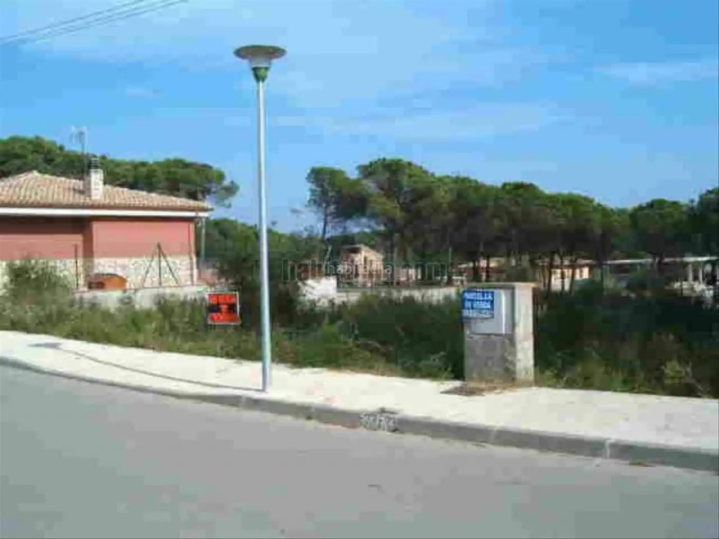 Terreny residencial en venda a Carrer Júpiter 50