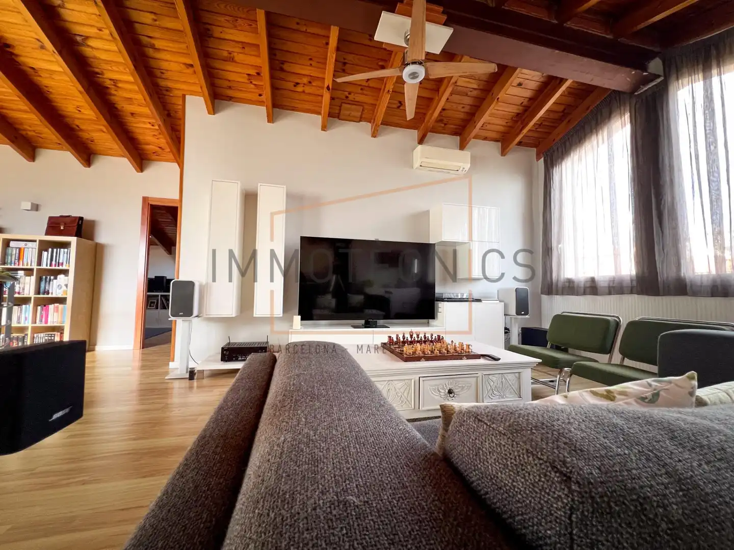 Sala de estar de Casa o chalet en venta en Lliçà d'Amunt con Aire acondicionado, Jardín privado y Terraza