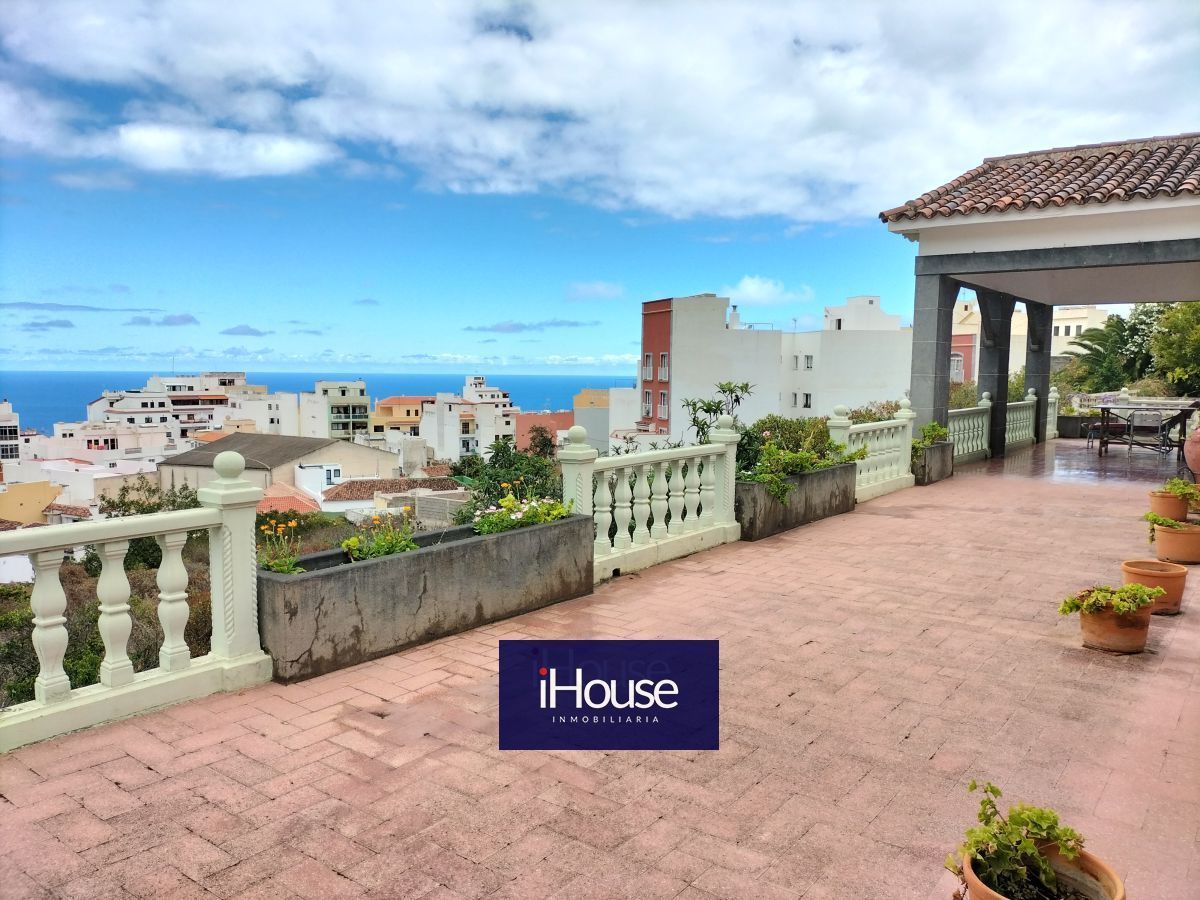 House or chalet for sale in Bougavilla, 36, Icod de los Vinos pueblo