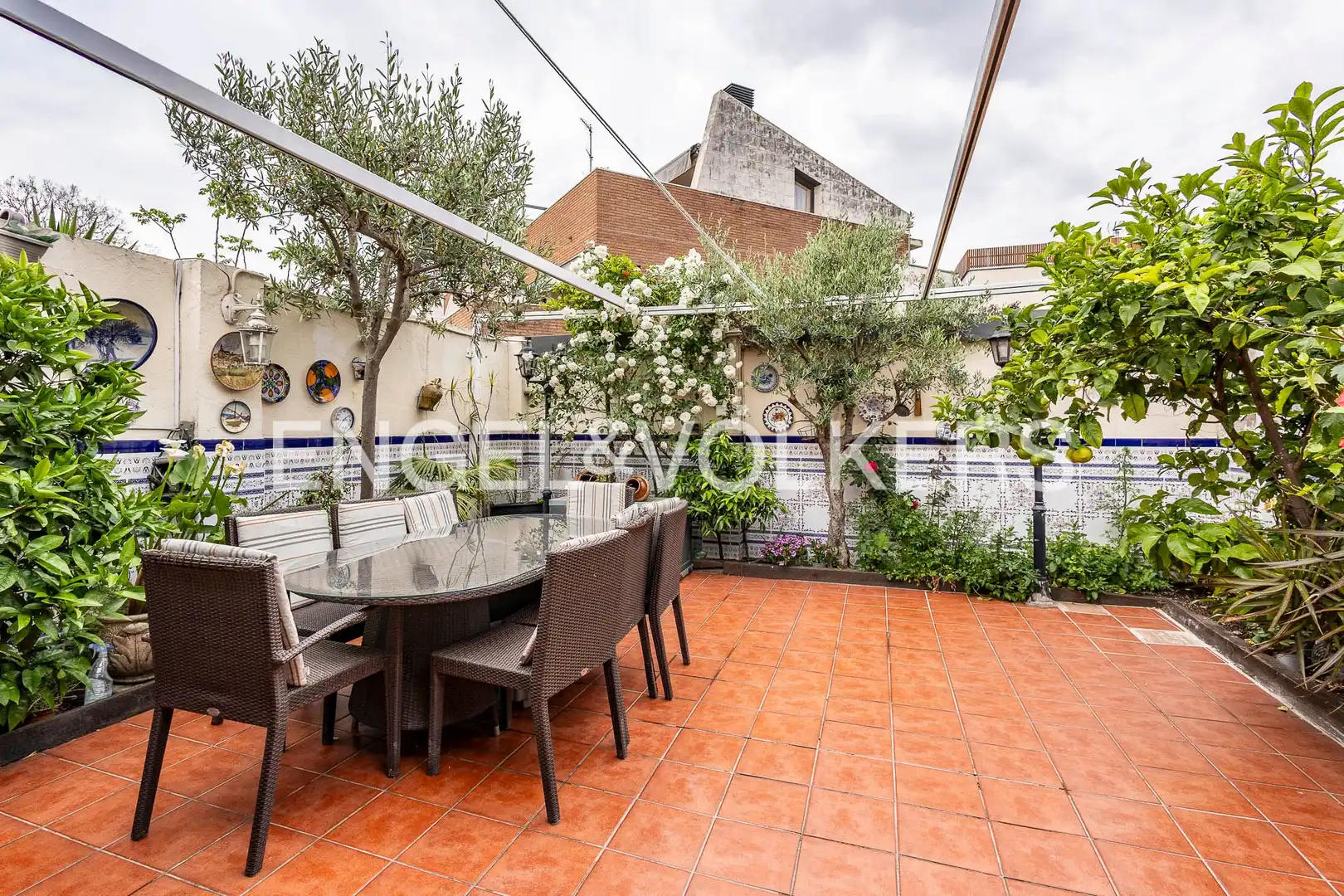 Terraza de Casa o chalet en venta en Sant Joan Despí con Aire acondicionado, Calefacción y Jardín privado