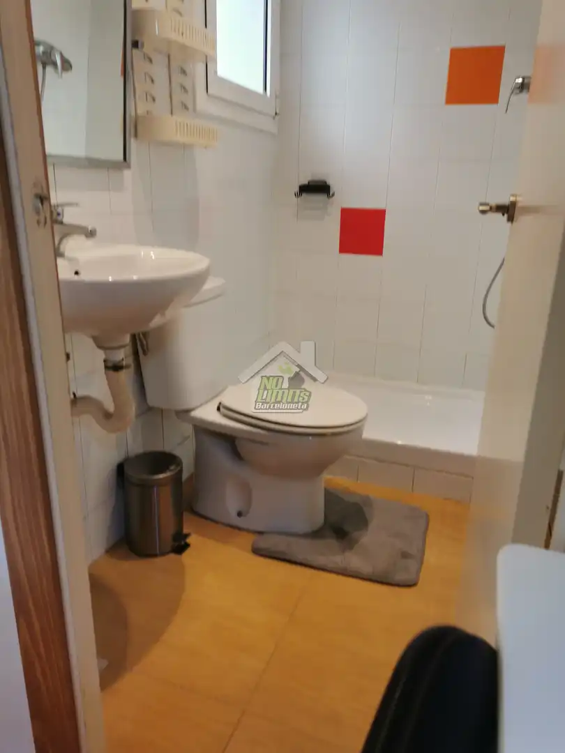 Flat for rent in Carrer de Monjo, La Barceloneta