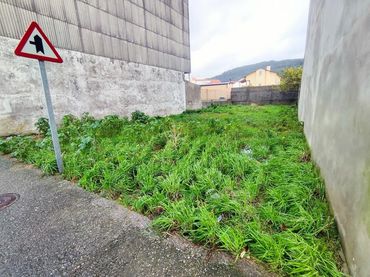 Terrenys i solars en venda a Avenida CASTELAO