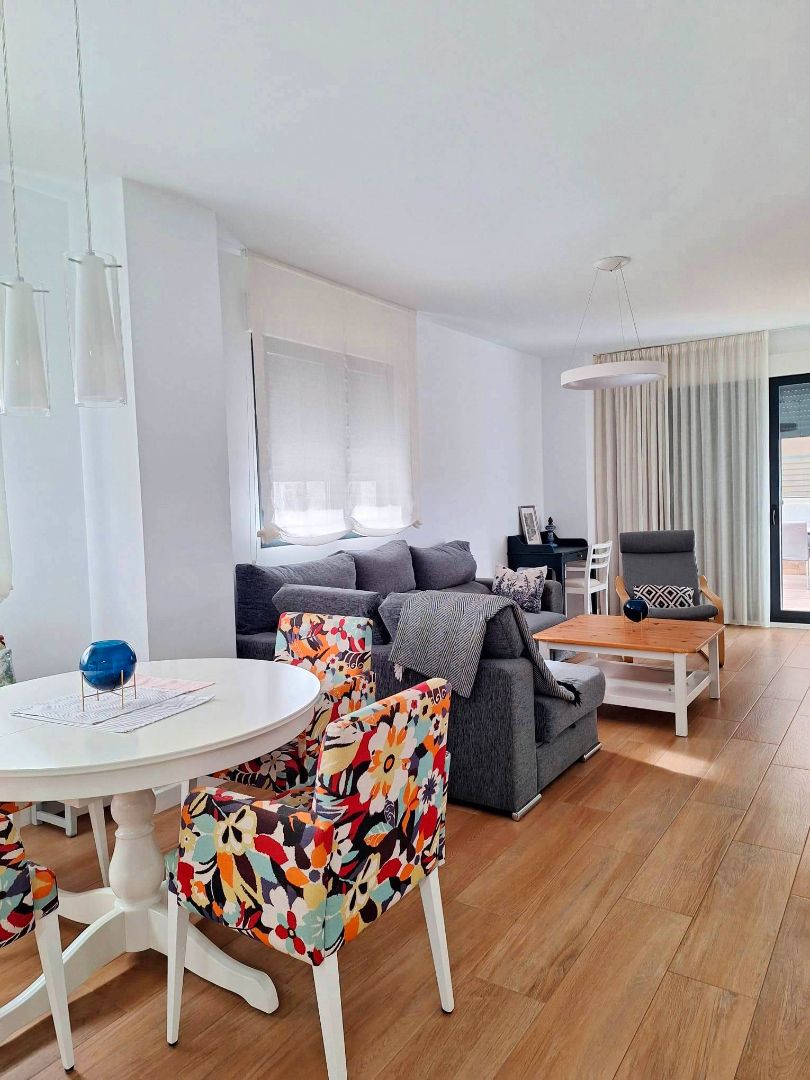 Living room of Flat for sale in  Albacete Capital  with Heating, Parquet flooring and Terrace