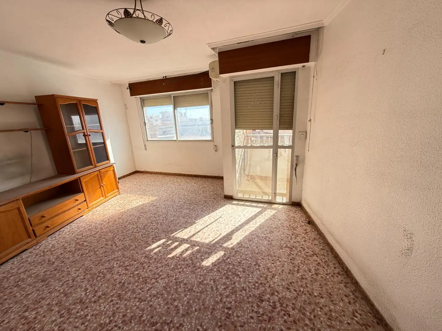 Wohnung mit Terrasse zum Verkauf in Calle REY DON FELIPE II 7, imagen 5