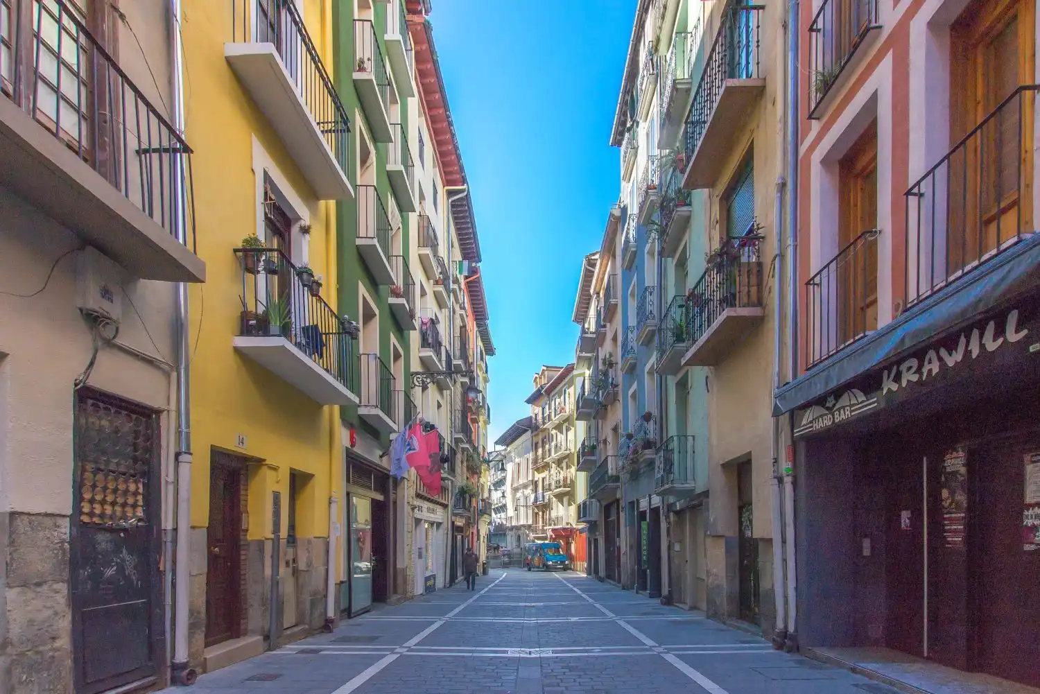 Vista exterior de Piso en venta en  Pamplona / Iruña