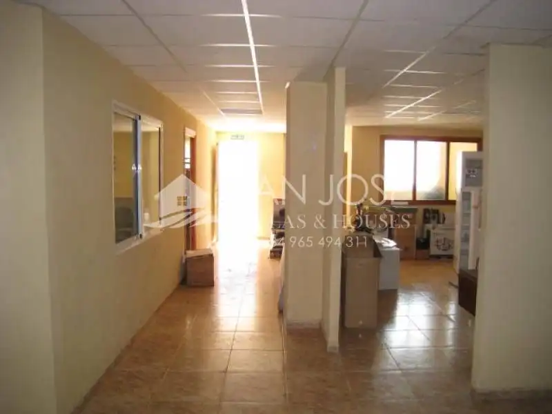 Nave industrial en venta en Aspe