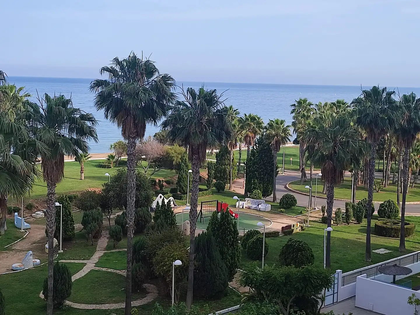 Vista exterior de Apartamento de alquiler en Oropesa del Mar / Orpesa con Aire acondicionado, Terraza y Amueblado