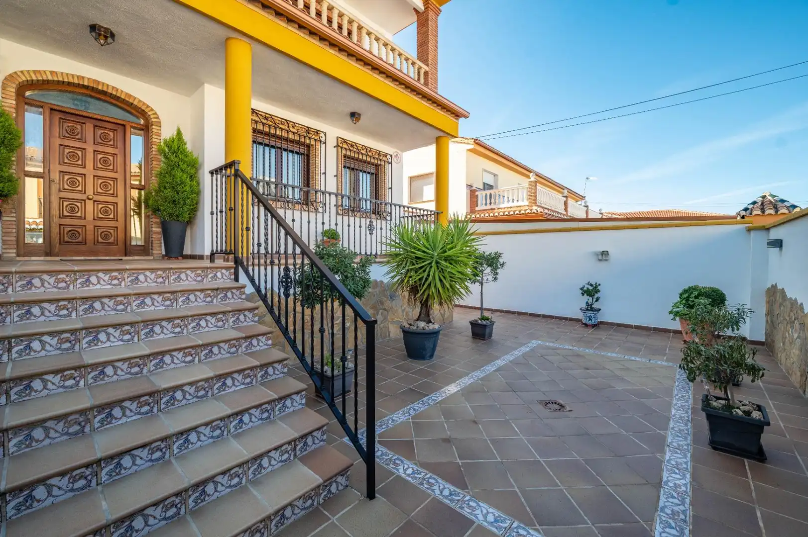 Vista exterior de Casa o chalet en venta en Albolote con Aire acondicionado, Calefacción y Terraza