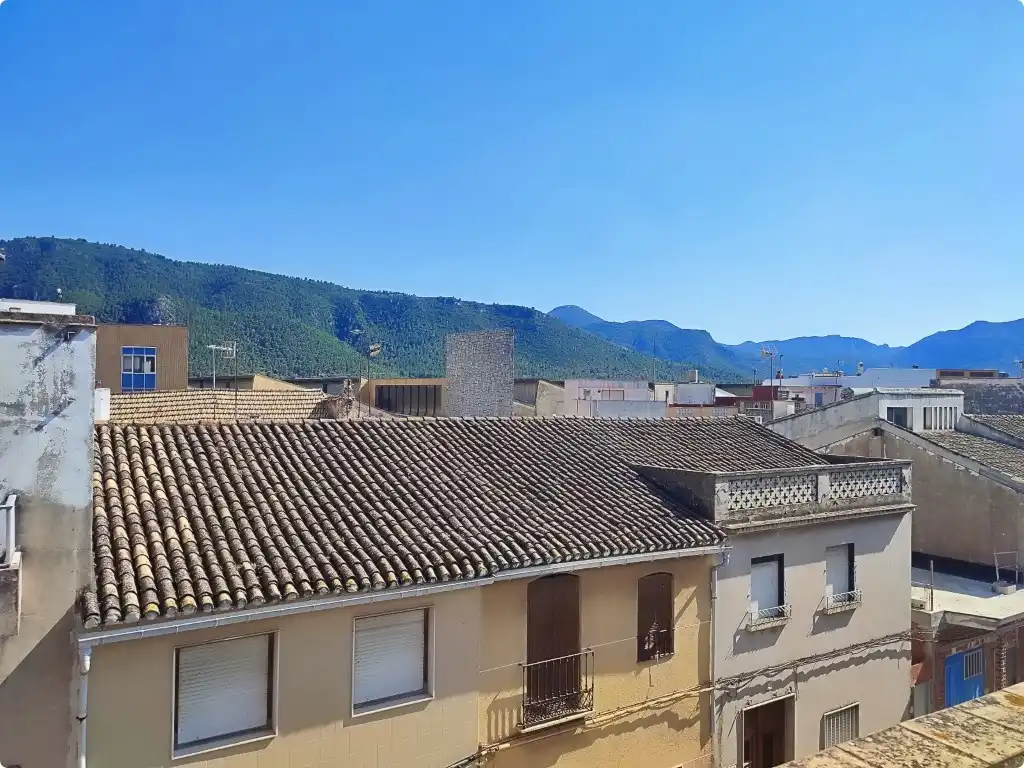 Vista exterior de Pis en venda en Tavernes de la Valldigna amb Aire condicionat i Terrassa
