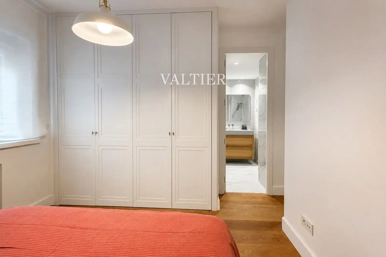Bedroom of Flat for sale in Madrid  with Air Conditioner, Heating and Terrace