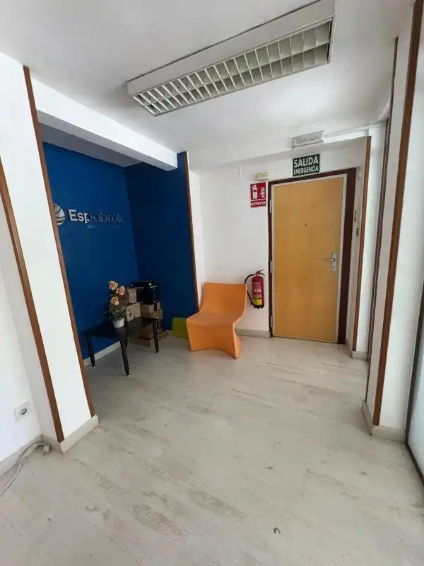 Büro zur Miete in Carrer Reis Catòlics, imagen 10