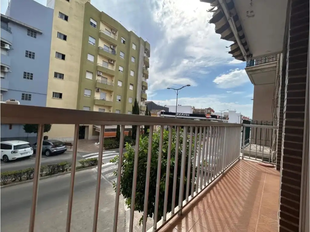 Flat for sale in Carcaixent