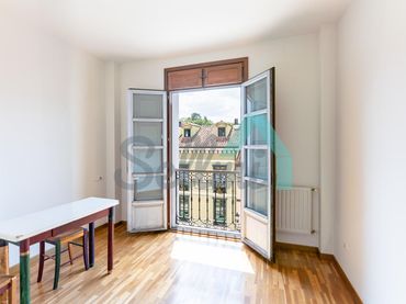 Wohnung mit Balkon zur Miete in Calle Fontán