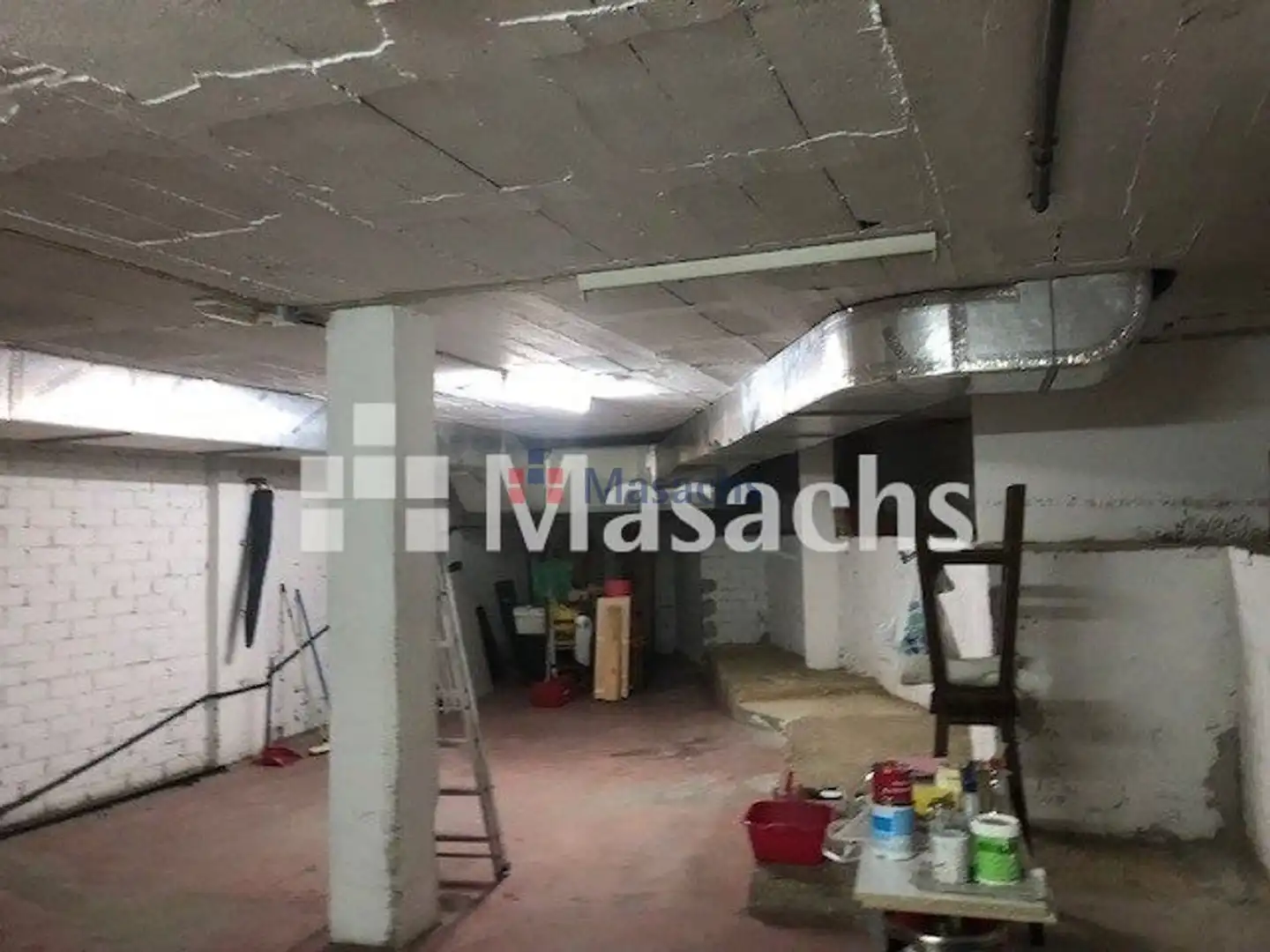 Local comercial en venda a Llevant, imagen 8