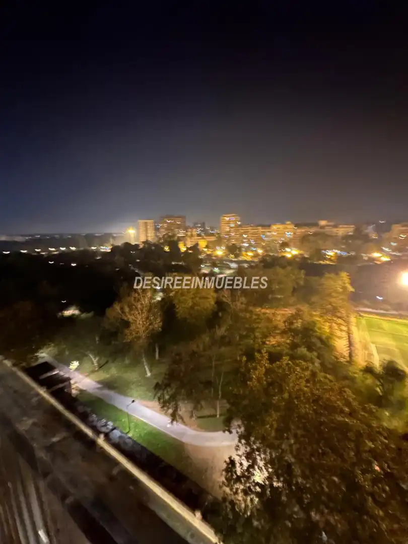 Vista exterior de Piso de alquiler en Valencia con Aire acondicionado, Calefacción y Parquet