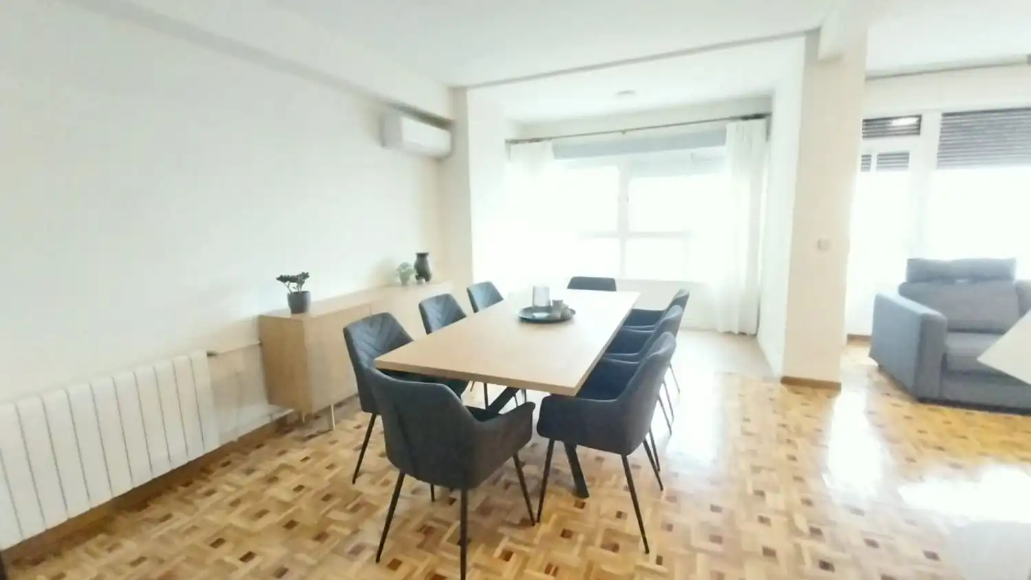 Comedor de Piso de alquiler en Jaén con Aire acondicionado, Calefacción y Parquet