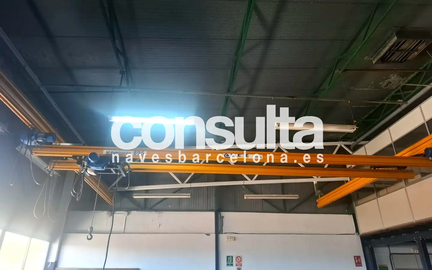 Fabrikhallen zur Miete in Passeig de Can Sagrera, 33, Mas Lluí - Els Miralls